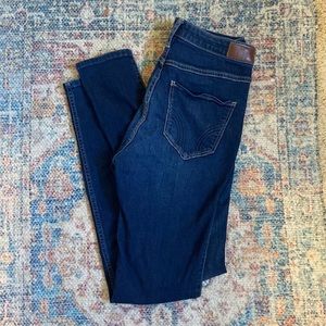 Hollister ultra high rise super skinny classic stretch